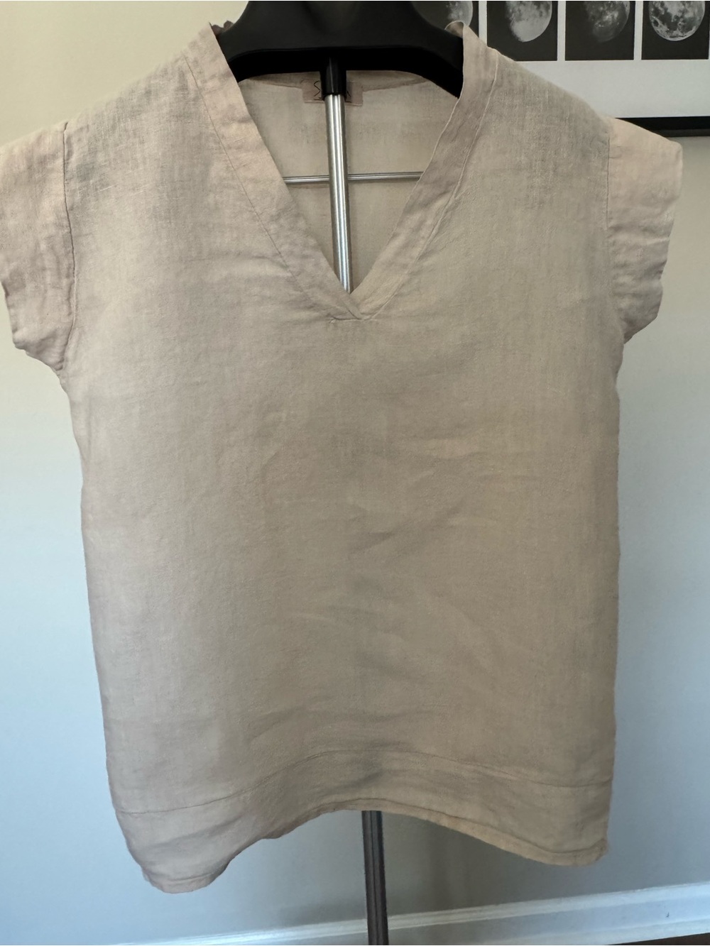 Sofía Italy Women’s V-Neck Short Sleeve Linen Top - Cream M
